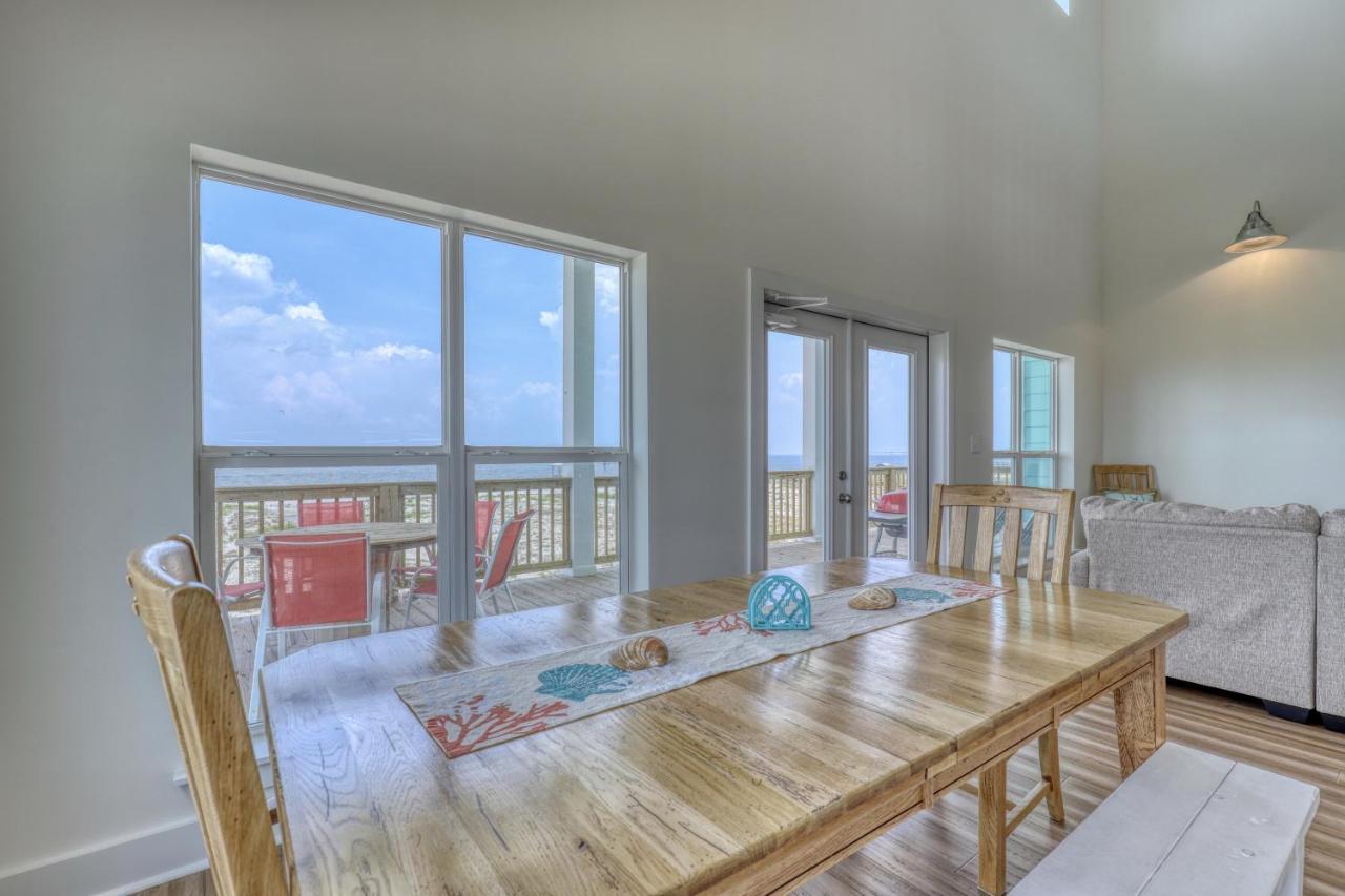 Salty Seahorse - Waterfront! Pet Friendly! Game Room, Pool Table, Beautiful Views - Room For The Whole Family Home جزيرة دوفين المظهر الخارجي الصورة